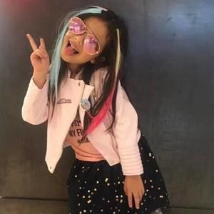 Meet your Posher, Estellita